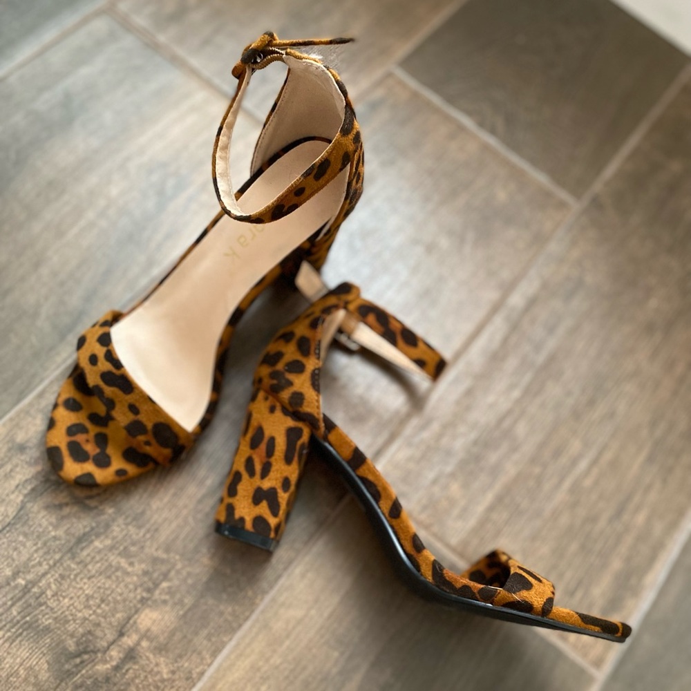 Allegra K Leopard Print Heels